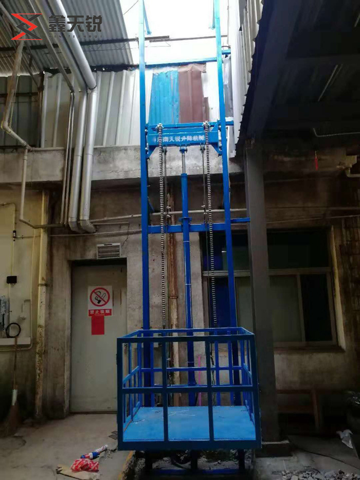 双鸭山导轨式升降货梯